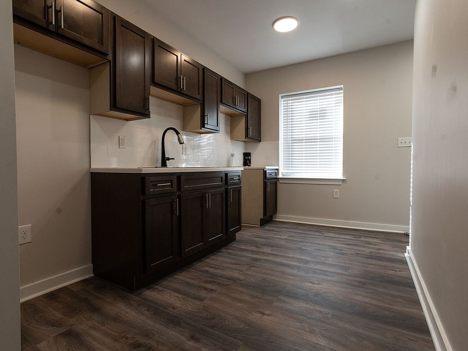 1st image of 3023 B St #Pa027306