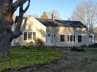 224 Brookfield Rd, Sturbridge, MA 01518