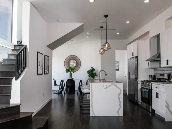 1301 Tamarind Ave, Los Angeles, CA 90028
