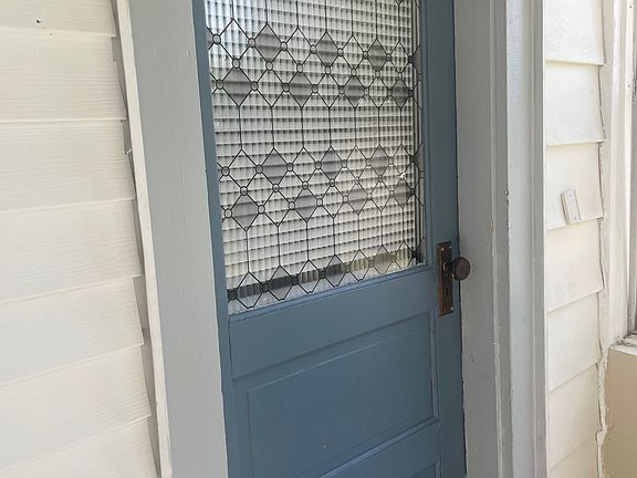 4th image of 3351 S 48th St