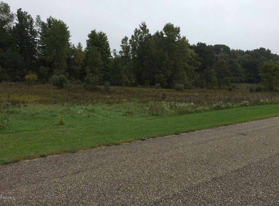 1st image of 9769 Coldwater Creek Dr NE