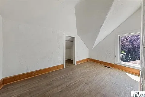 272 W Tyrone St — Photo 23