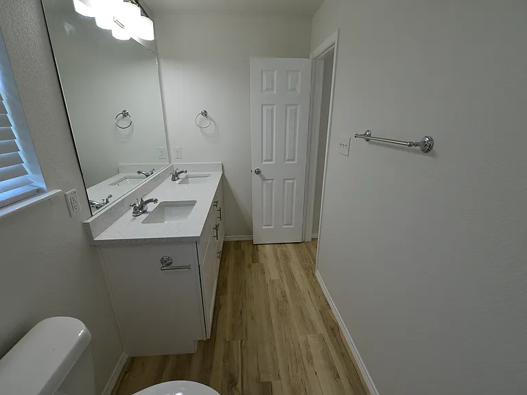 2361 Murphy Ct — Photo 16