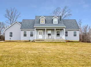 6375 S Morrice Rd, Perry, MI 48872