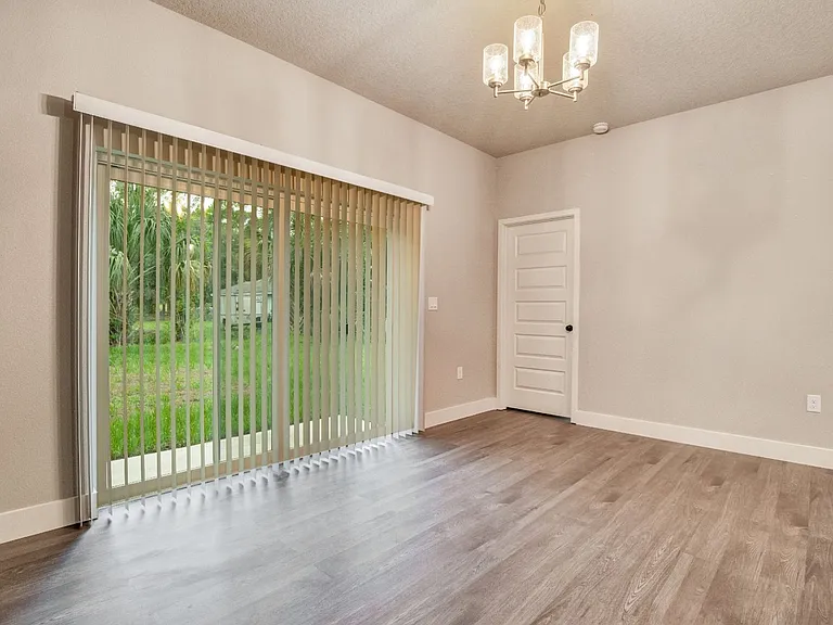 1493 Hayworth Cir NW — Photo 9