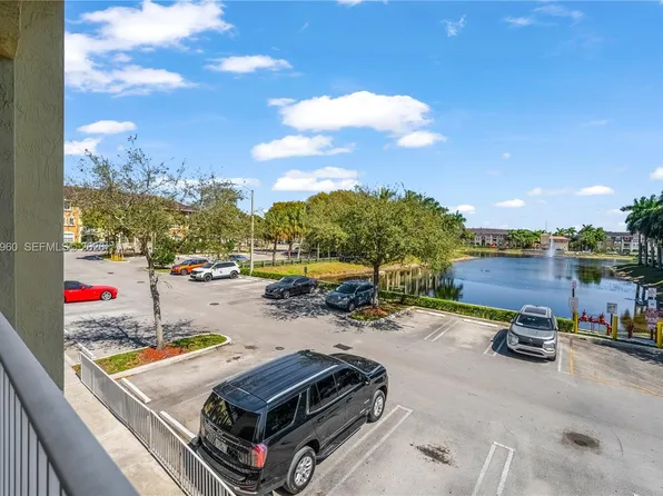 10870 NW 88th Ter Unit 227, Doral, FL 33178