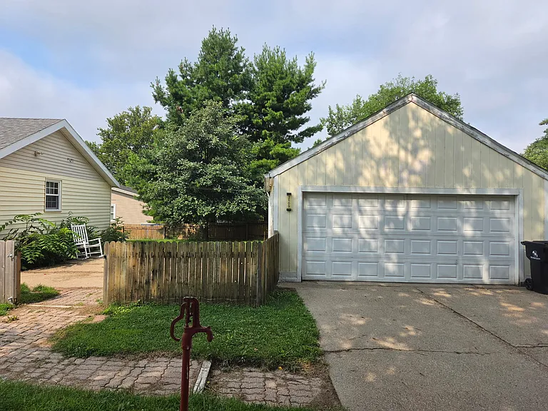 2 car garage