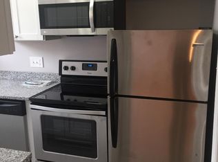 3 Cedar St APT 33, Worcester, MA 01609