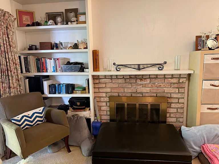 1359 Primrose Way — Photo 8