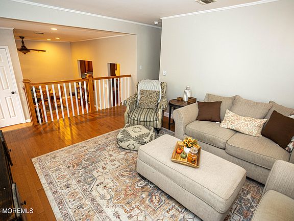 4th image of 40 Weldon Road