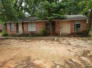 1710 Southpoint Dr, Tyler, TX 75701