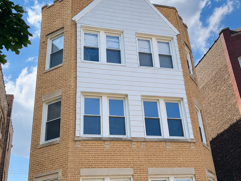 10724 S Avenue C #2 — Photo 1