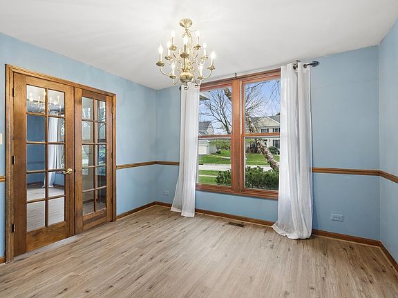 5th image of 1426 Trailwood Dr