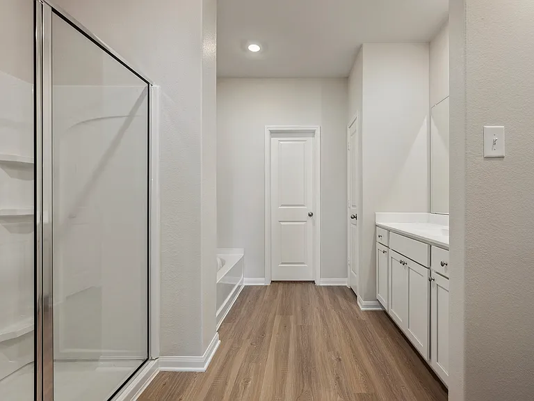 The master bathroom.