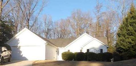 1st image of 4720 Hidden Creek Ct