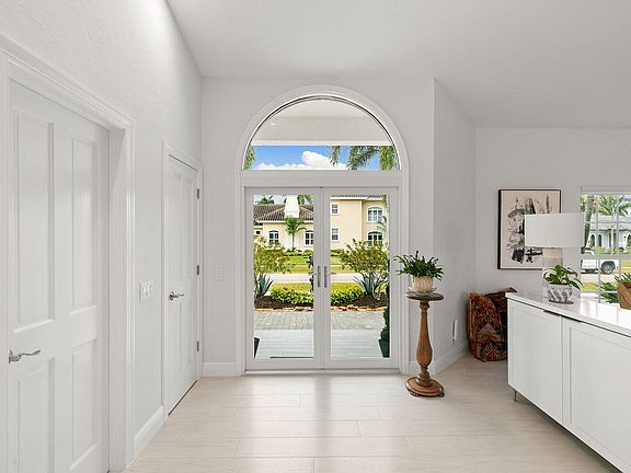 5th image of 1770 Barbados Ave