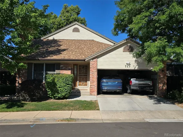 713 Kittredge Court, Aurora, CO 80011