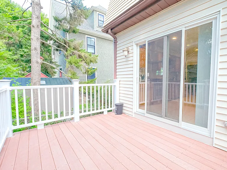 33 Brookings St — Photo 8