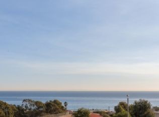 23916 De Ville Way APT A, Malibu, CA 90265