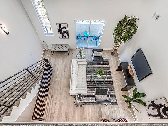 5th image of 5633 Strohm Ave #5633