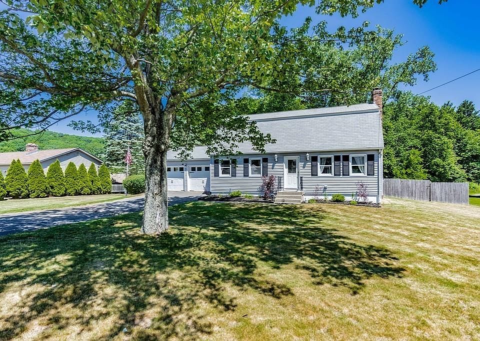 468 Southwick St, Feeding Hills, MA 01030 Zillow
