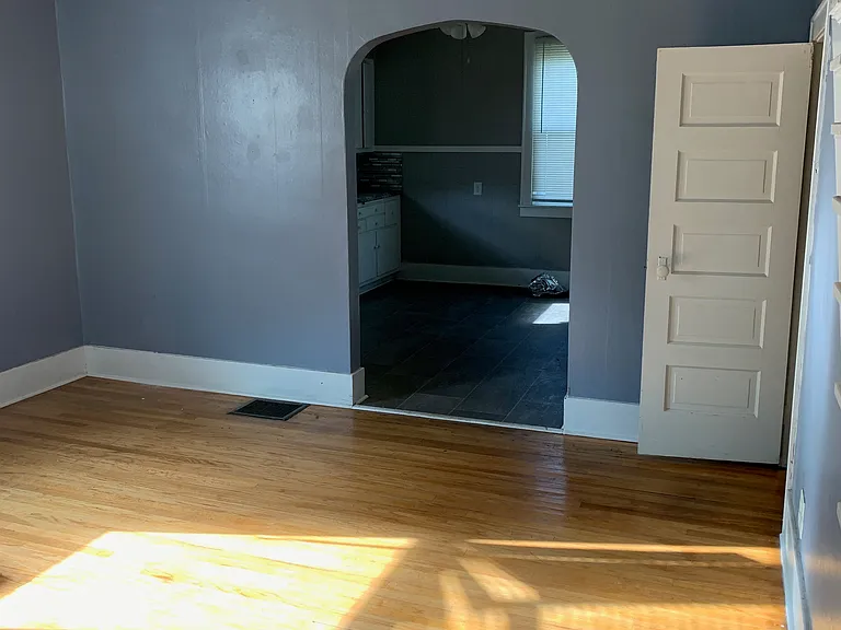 1520 W 4th St #A — Photo 10