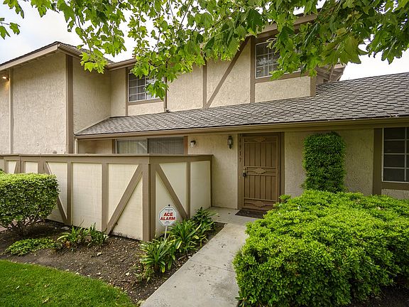 3rd image of 16917 Kemerton Pl
