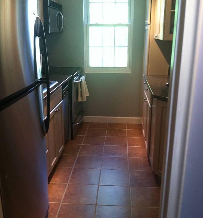 1st image of 3305 Commonwealth Ave APT C