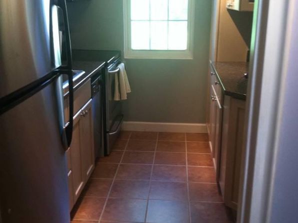 3305 Commonwealth Ave APT C