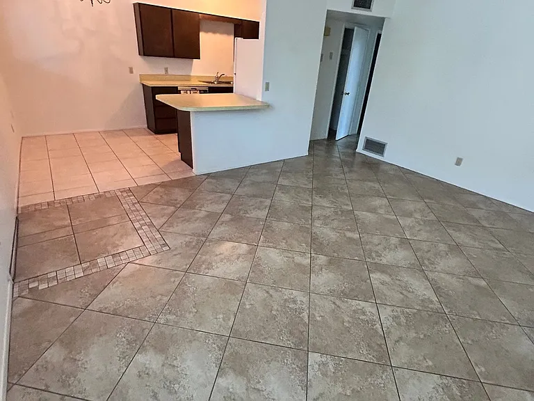 1132 Paseo Juanita #D — Photo 6