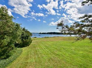 28 Woodbury Winter, Buzzards Bay, MA 02532