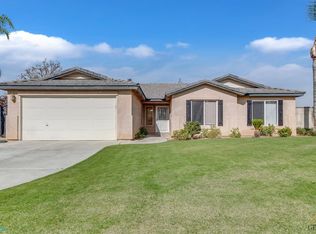 5800 San Pierre Ct, Bakersfield, CA 93308