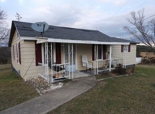 1312 Taylors Chapel Rd, Fries, VA 24330