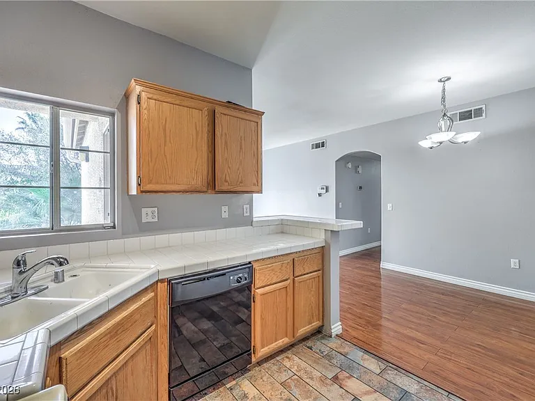 1830 N Buffalo Dr #2085 — Photo 12