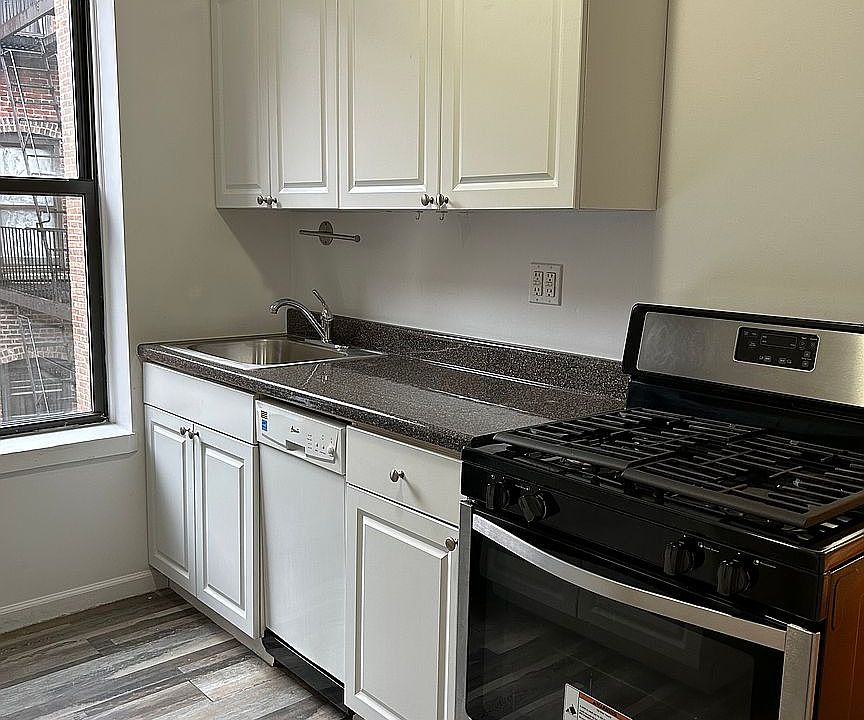 1st image of 515 W 111th St APT 5F