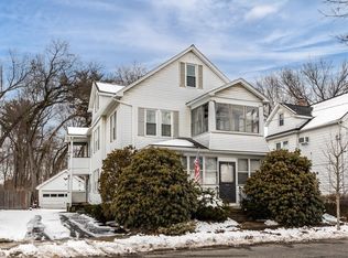 322-324 Chapin Ter, Springfield, MA 01104