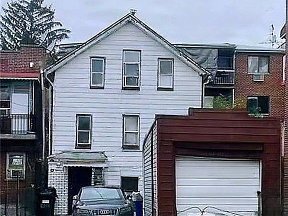 3rd image of 10601 53rd Ave