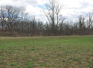 1679 Fairfield Dr, Elburn, IL 60119