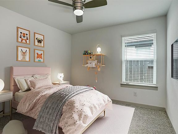 4th image of 13005 Ocean Breeze Ln