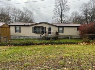 326 State Ave, Oak Hill, WV 25901