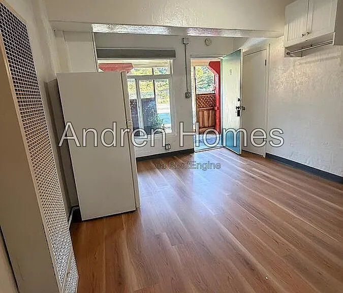 10110 Soquel Dr #4 — Photo 5