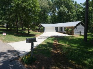 48 Pine Ridge Dr SW, Cartersville, GA 30120