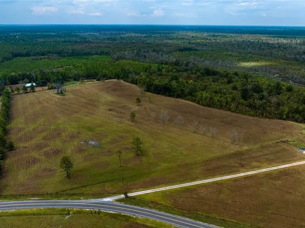 1411 Robert Pinder Rd, Starks, LA 70661