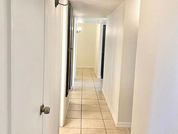 4th image of 120 S San Jose Dr