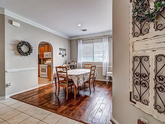 5th image of 15602 Stiller Park Dr