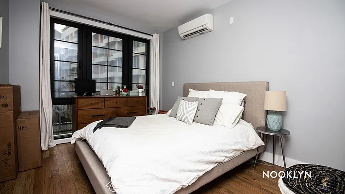 Rented by Nooklyn NYC LLC | media 38