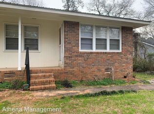 155 Springtree Rd #B, Athens, GA 30605