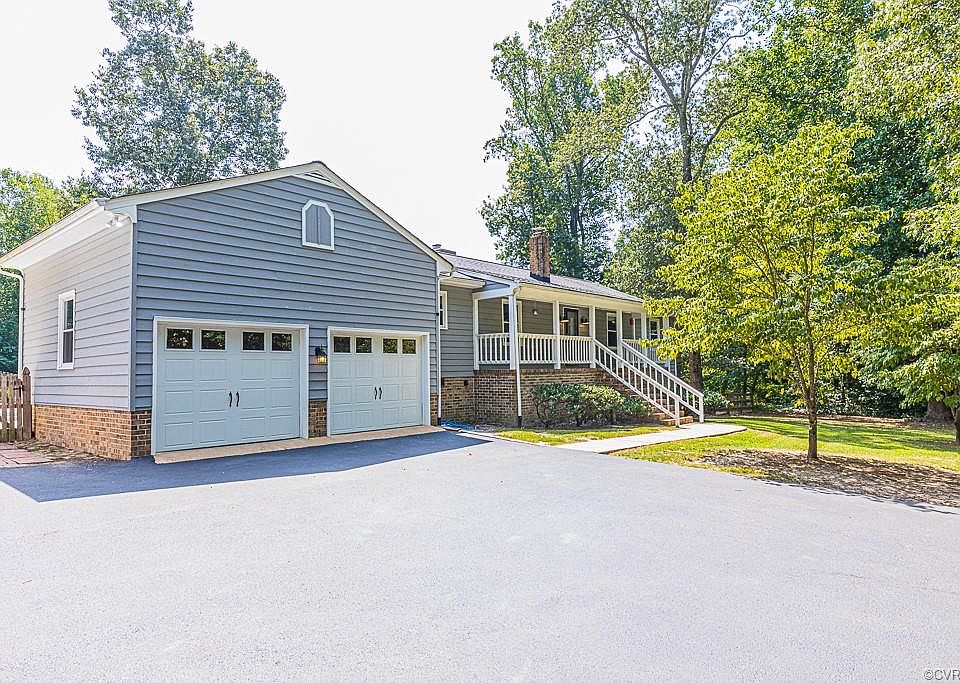 1st image of 4317 Armstrong Dr