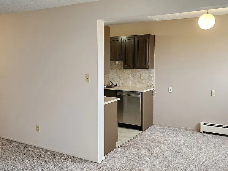 3610 43rd Ave NW #401 — Photo 5