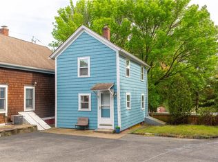 85 Water St, East Greenwich, RI 02818